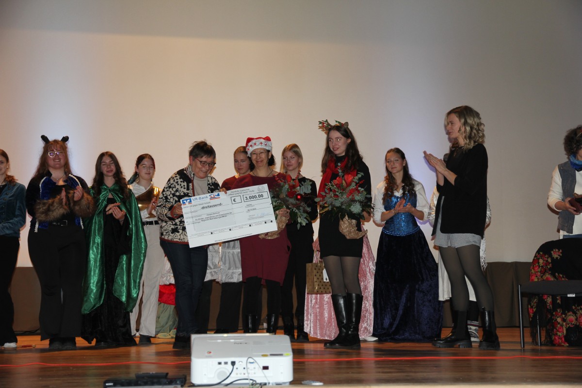 Spende Johann - Gottfried-Seume- Gymnasium 3000 Euro